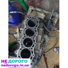 Блок колінвалу двигуна Ford Ranger/Mazda BT 2,5 06-12, бензин.
