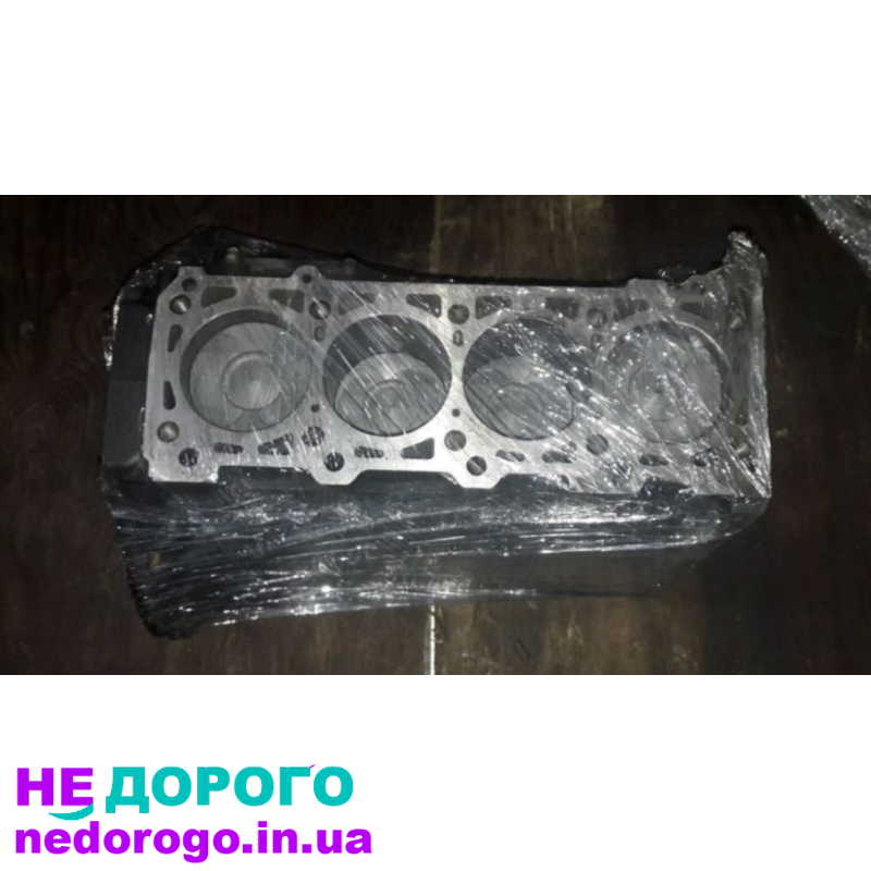 Блок комплект 2.2 CDI Mercedes Sprinter з коленвалом та поршнями: двигун дизельний, об'єм 2.2 л, рік випуску вказаний.