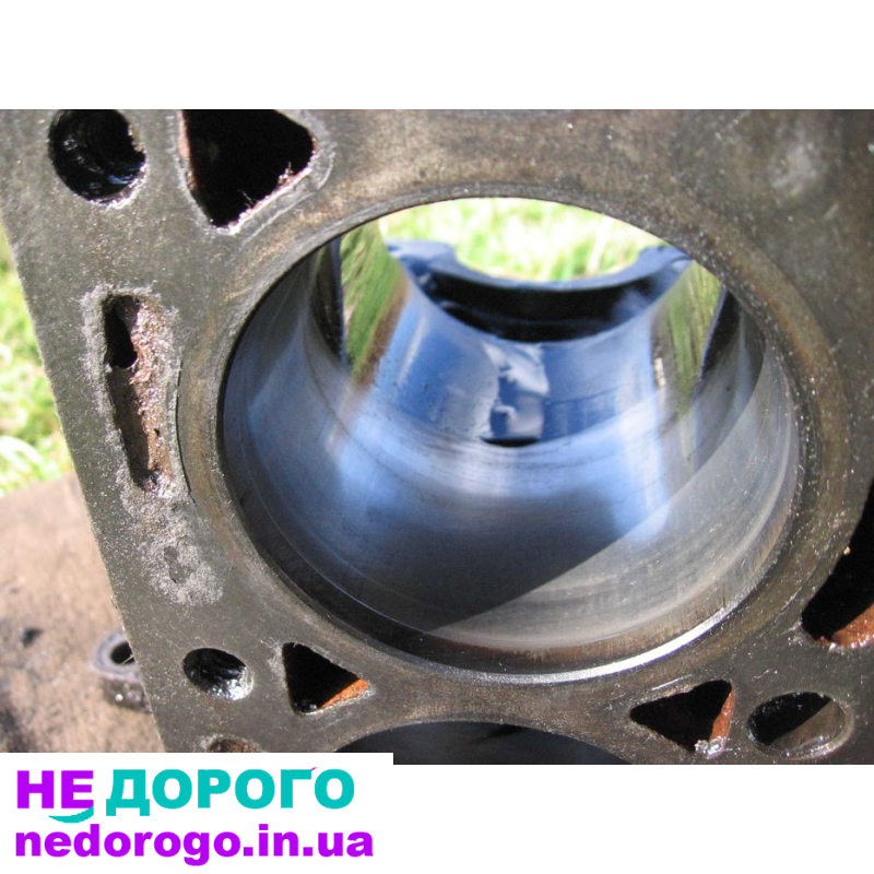 Блок мотора Ford Escort 1,3 CVH, бензин, 1986 рік, об'єм 1,3 л.