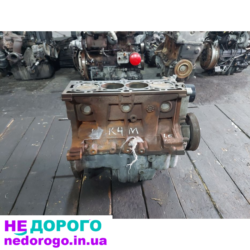 Блок двигуна Renault Megane2 Scenic2 1.6 бензин K4M 2003 рік.