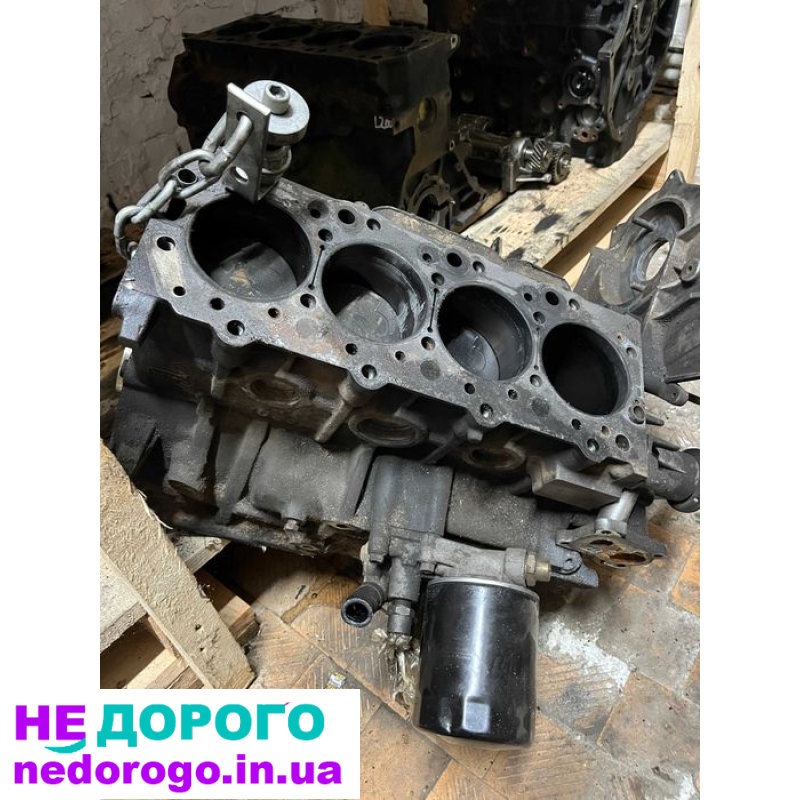 Блок циліндрів двигуна Mitsubishi L200 4D56, 2008 рік, 2.5 л, дизель.