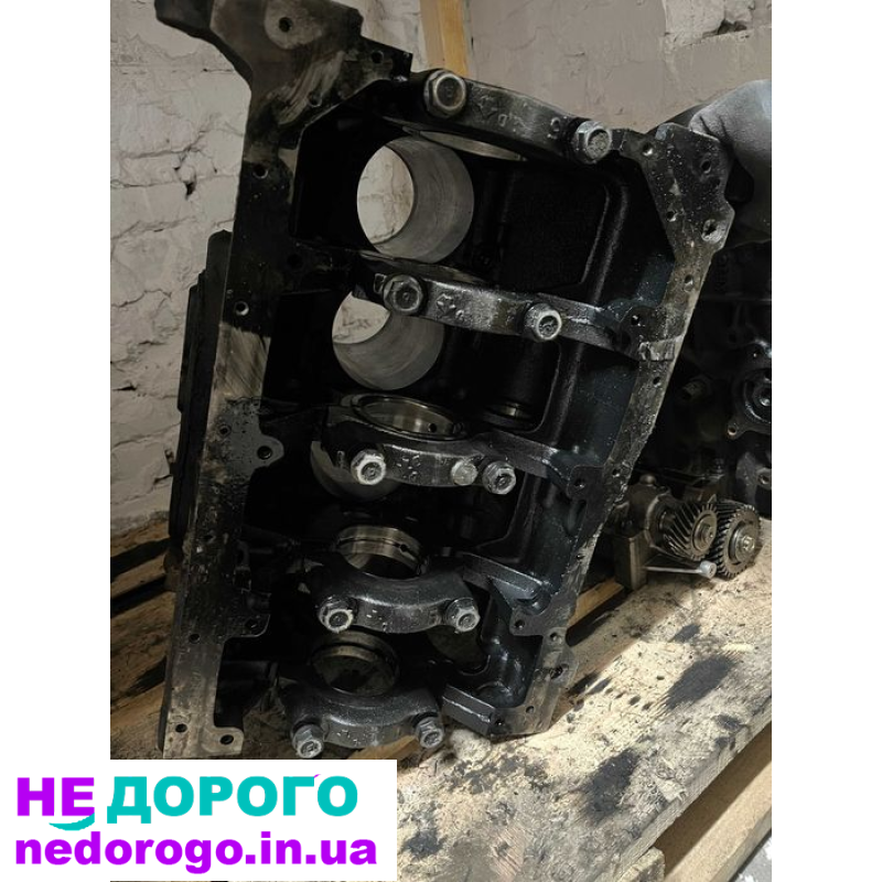Блок циліндрів двигуна Mitsubishi L200 4D56, 2008 рік, 2.5 л, дизель.