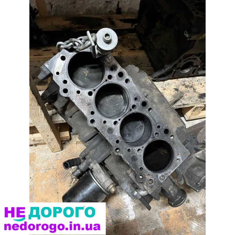 Блок циліндрів двигуна Mitsubishi L200 4D56, 2008 рік, 2.5 л, дизель.