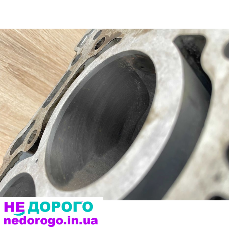 Блок циліндрів двигуна Mitsubishi 4N14, 2.2 л, дизель, для автомобіля Mitsubishi, випущений в Україні.