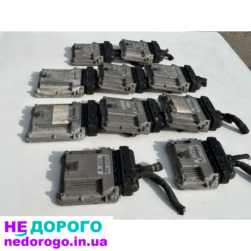 Блок управління двигуном для VW Golf 5, Skoda Octavia A5, Passat B6. Рік випуску - 2004-2010. Об'єм двигуна - 1.6-2.0 л. Паливо - бензин.
