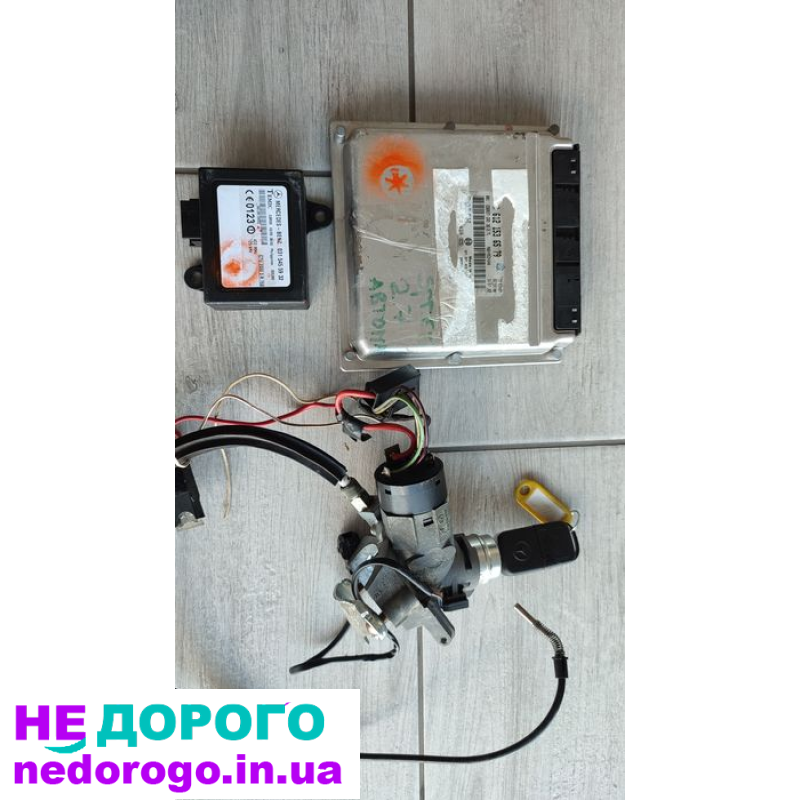 Блок управління двигуном 2.7 MB OM612 Sprinter, робочий стан, українська мова, назва агрегату, модель, рік випуску, об'єм двигуна, паливо: Блок управління двигуном, OM612, 2003, 2.7 л, дизель.