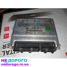 Блок управління двигуном Audi A4 Passat B5 1.8i 8D0907558B 0261204774, 1996, 1.8 л бензин.