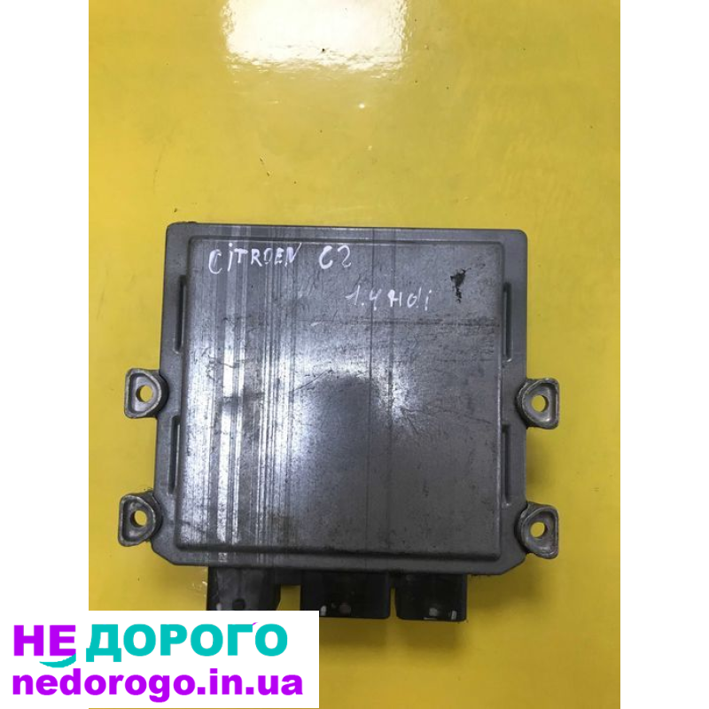 Блок управління двигуном Citroen C2 5ws40111c-t SW9653447380: модель SW9653447380, рік випуску, об'єм двигуна, паливо - бензин.