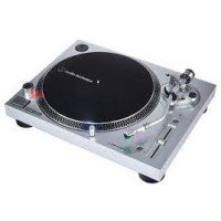 Грамофон Audio-Technica AT-LP120X-USB Black. Модель 2020 року з USB підключенням. Відтворює вінілові диски з високою якістю звуку.