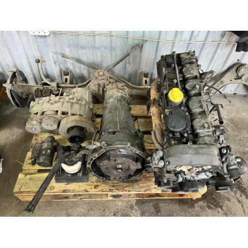 Мотор Jeep Grand Cherokee WJ 2.7crd 2003, 2.7 л дизель. Коробка передач Jeep Grand Cherokee WJ 2.7crd 2003. Роздаткова коробка Jeep Grand Cherokee WJ 2.7crd 2003. Мотор Jeep Grand Cherokee WJ 2.7crd 2003, 2.7 л дизель. Коробка передач Jeep Grand Cherokee WJ 2.7crd 2003. Роздаткова коробка Jeep Grand Cherokee WJ 2.7crd 2003.
