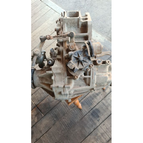 Роздаточна коробка Toyota Land Cruiser 100 4.7 Роздаточна коробка Toyota Land Cruiser 100 4.7