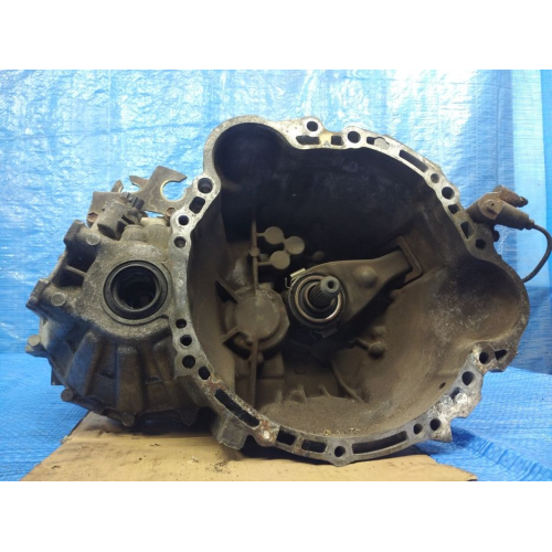 Toyota avensis t22 1.6i кпп коробка передач Toyota avensis t22 1.6i кпп коробка передач