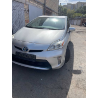 Двигун Toyota Prius 1,8 гібрид 2016, 1,8 л, бензин.