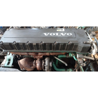 Двигун Volvo FH12 D12A380, 380 к.с., випущений у 2001 році, об'єм 12 літрів, працює на дизельному паливі.