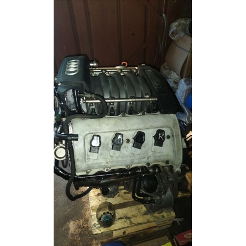 Двигун Audi S8 4.2 40v AVP, 1999-2002, 4.2 л, бензин. Двигун Audi S8 4.2 40v AVP, 1999-2002, 4.2 л, бензин.