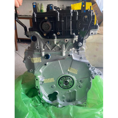 Двигун 2.0 л, бензин, P300e, 2022. Двигун 2.0 л, бензин, P300e, 2022.