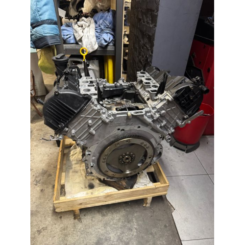 Мотор CVV CRC CVW двигун 3.0 tdi дизель двигатель  Туарег Touareg Мотор CVV CRC CVW двигун 3.0 tdi дизель двигатель  Туарег Touareg