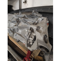 Продам мотор заданий Tesla Y