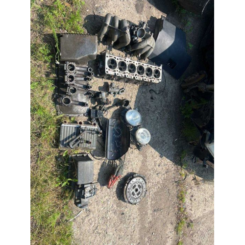 мотор м20б25 по запчастинах