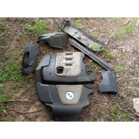 Кришка М47 обшивки мотору пластик БМВ підкапотний