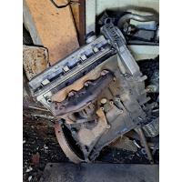 Продам мотор бмв е36 м 40 B 18