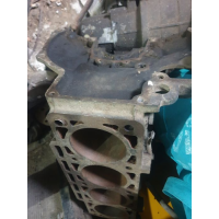 Мотор BMW m10b18 бензин