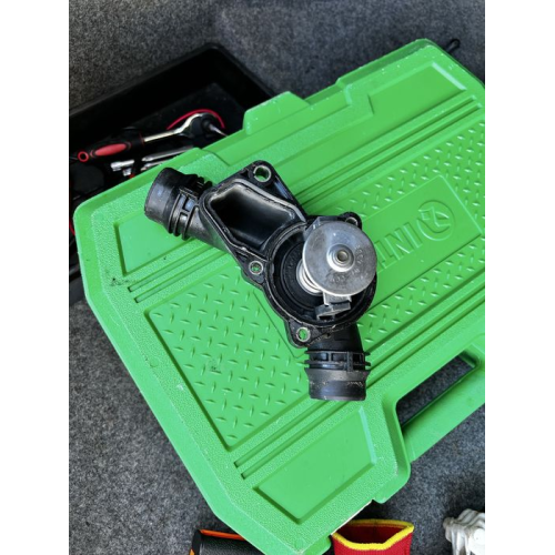 Термостат БМВ е 46 m52b20