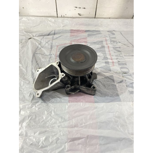 Водяна помпа BMW E46, M47N, 1997-2006, 2.0 л, дизель.