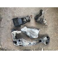 Кронштейн Лапа Мотора БМВ е90 е91 е60 е61 ф10 ф11 е65 е71 е70 Разборка