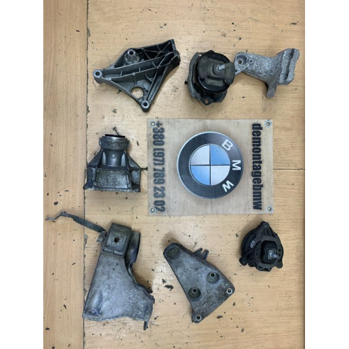 Лапа дивгуна BMW X5 E70 F10 F30 подушка мотора БМВ Х5 Е70 Ф10 Ф30