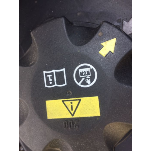 Запчасть на BMW X.