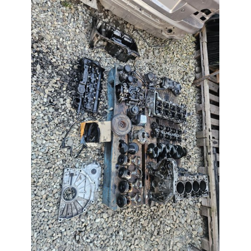 Розбирається Двигун БМВ 2.0 дизель N47D20C знято Х3 Ф25 Мотор Двигател