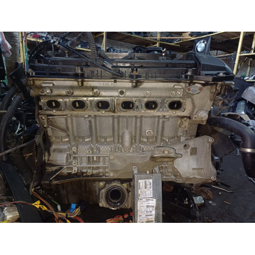 Двигун двигатель мотор m54b30 bmw x5e53