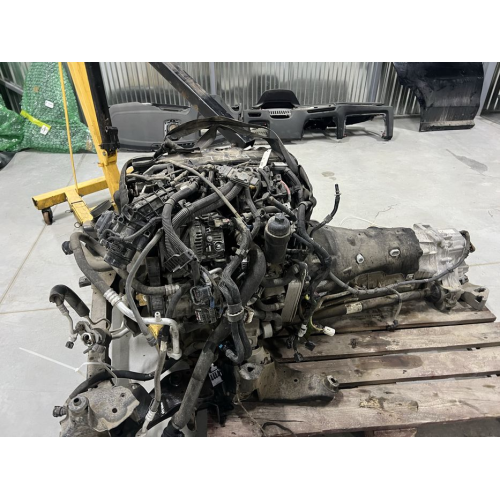 Мотор двигатель BMW B47 2 турбіни x5 f15 2.5d x3 g01 2.5d g30