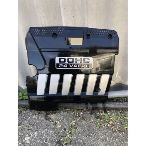 Крышка  двигтеля Epika 2,5