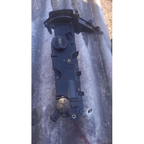 Клапанна кришка 1.6 hdi