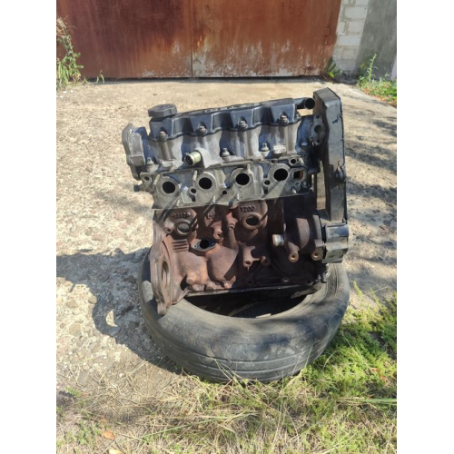 Двигун Ланос 1.5, 1997, 1.5 л, бензин.  
Двигун Сенс 1.3, 2004, 1.3 л, бензин.