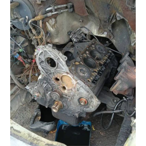 Двигун мотор Transit 2.5 turbo блок головка