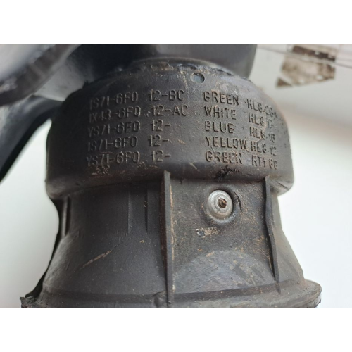 Подушка мотора нова,права для Форд