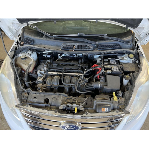 Продам мотор 1.6  и коробку от Ford Fiesta 2013 год