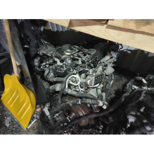 1. Двигун, Ford Edge, 2020, 2.0 л, бензин.  
2. Двигун, Lincoln Nautilus, 2021, 2.7 л, бензин.  
3. Двигун, Ford Escape, 2020, 1.5 л, бензин.  
4. Двигун, Ford Bronco, 2021, 2.3 л, бензин.  
5. Мотор, Ford Edge, 2020, 2.7 л, бензин.  
6. КПП, Lincoln Naut