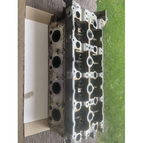 Мотор мерседес OM273 по запчастинам наявнисть уточняйте за телефоном