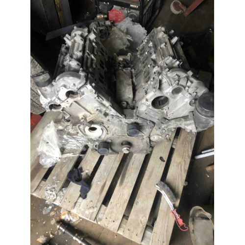 Продам мотор Mersedes V6 3.0 CDI ( OM 642)   по запчастинах