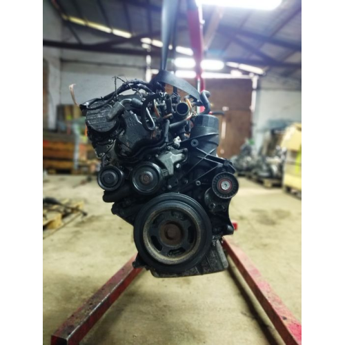 Двигун мотор двигатель ом611 w203 Mercedes