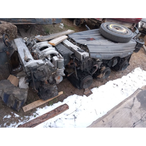 Мотори запчастини мерс 124 3.0 ом603