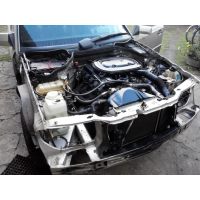 Двигун мотор Mercedes 190 124 123 M102 2.0 2.3