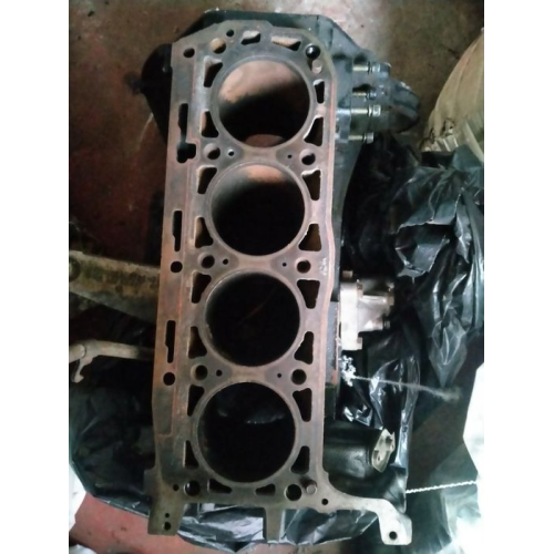 Мотор M 102 від Mercedes-Benz 190