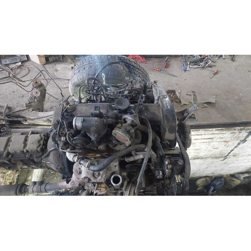 двигун Mitsubishi L200 2,5 4d56 pajero Galloper мотор