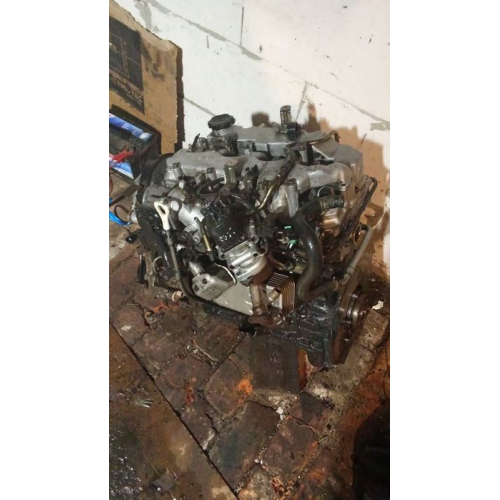 Двигун мотор двигатель мітсубісі Mitsubishi L200 2,5 4D56U pajero