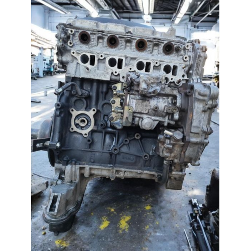 Двигун Мотор Двигатель Nissan Navara D22